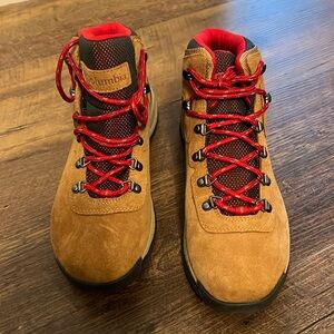 Columbia Hiking boots